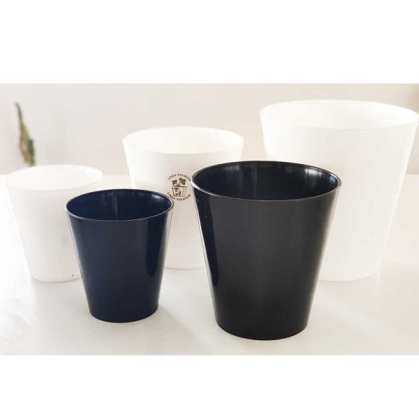 Maceta Cónica Negra T.A. Plastic Premium N°20 - Image 2
